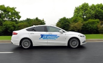 福特汽车首次在中国开放道路进行C-V2X测试